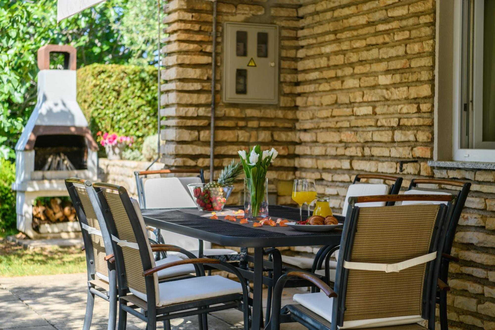 Apartamento Krajcar Banjole Exterior foto