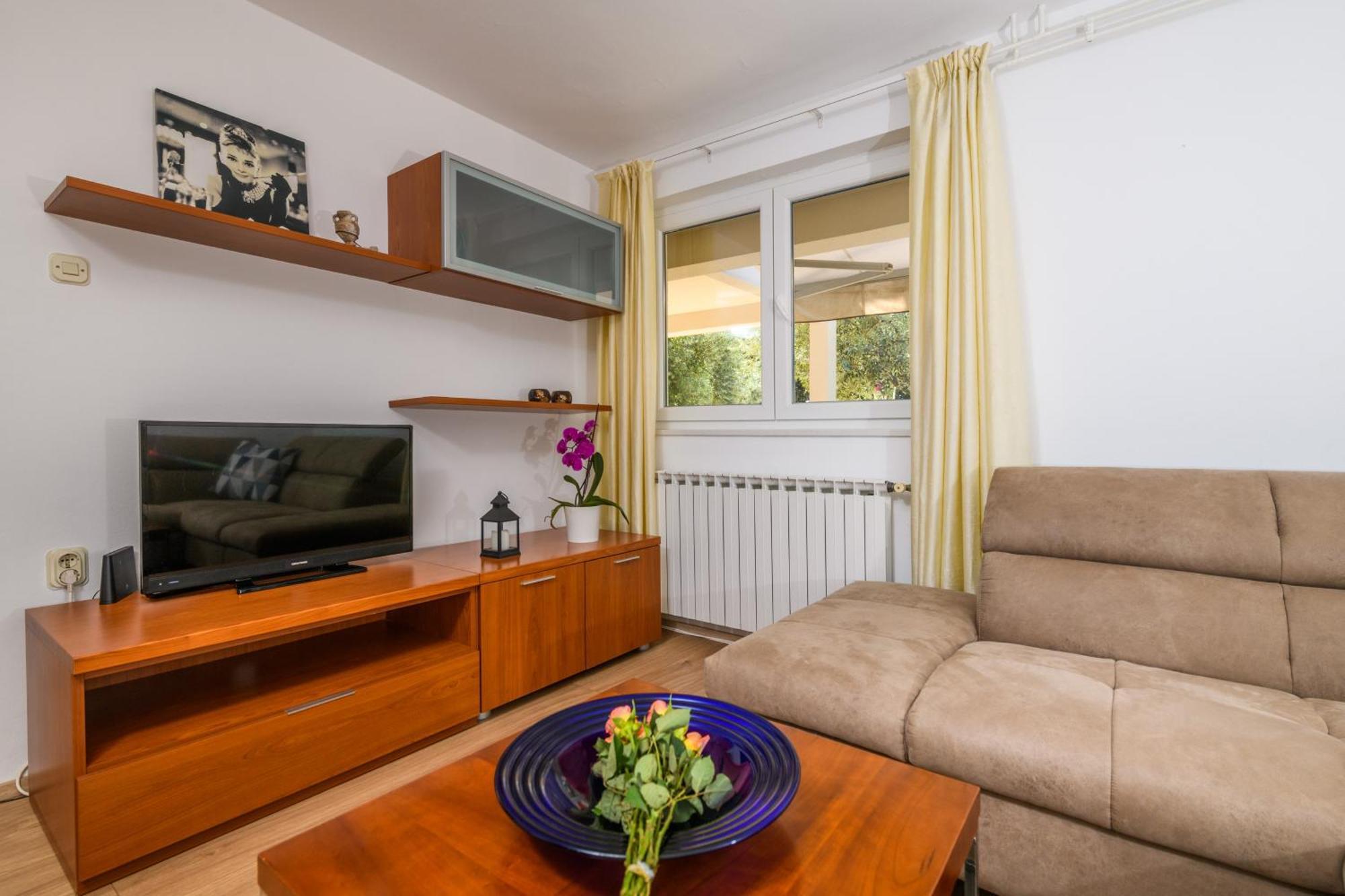 Apartamento Krajcar Banjole Exterior foto