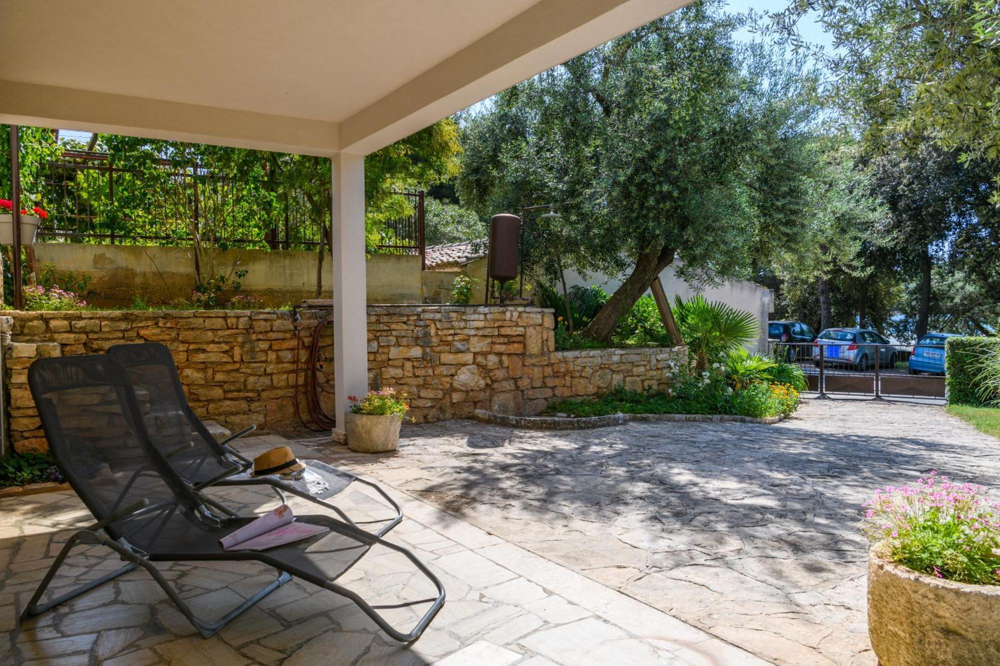 Apartamento Krajcar Banjole Exterior foto